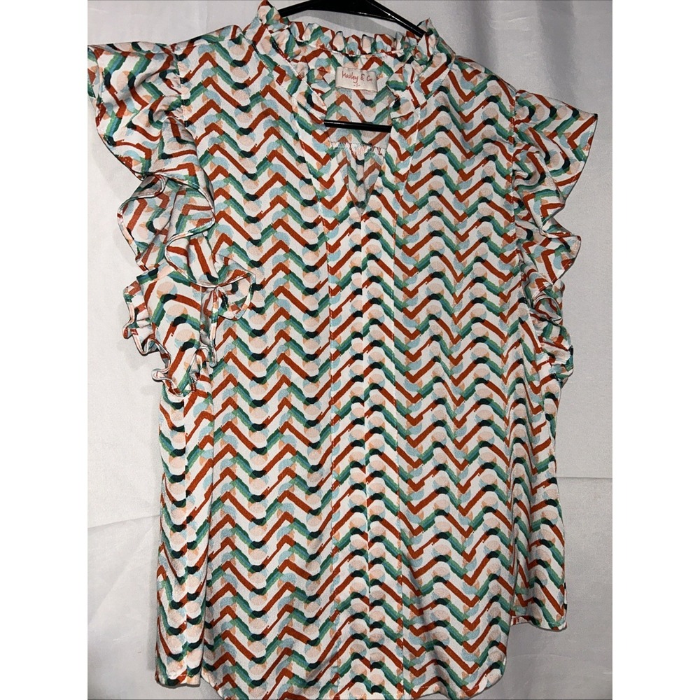 Hailey And Co Women's Multicolor Chevron Print  Flutter Sleeve Top Size S